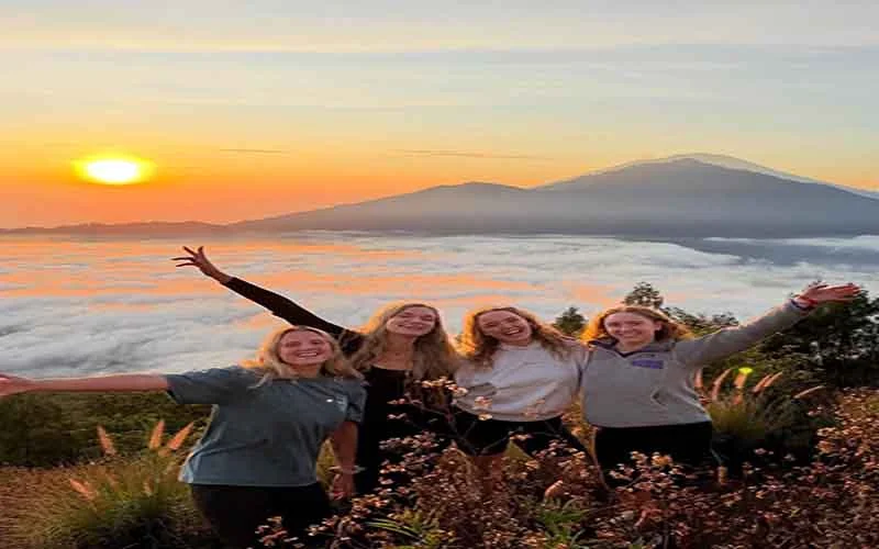 mount batur trekking